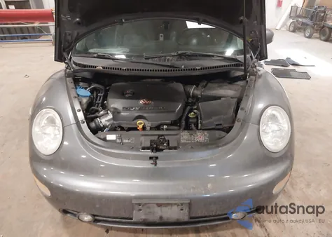 2004 Volkswagen New Beetle Gls Turbo z USA, uszkodzony, nr VIN 3VWCD21Y44M308984